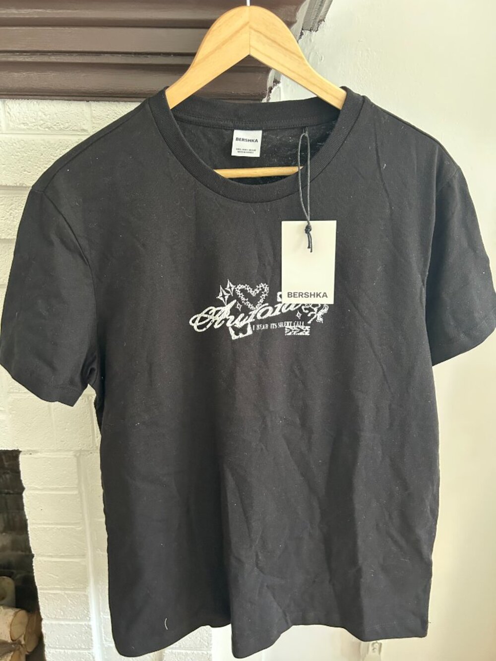 Bershka Black T-Shirt Size Large NWT